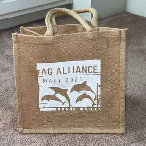 NEW! AG Alliance Maui 2021 Grand Wailea Burlap Tote, Tropical Dolphins 12x12x7.7